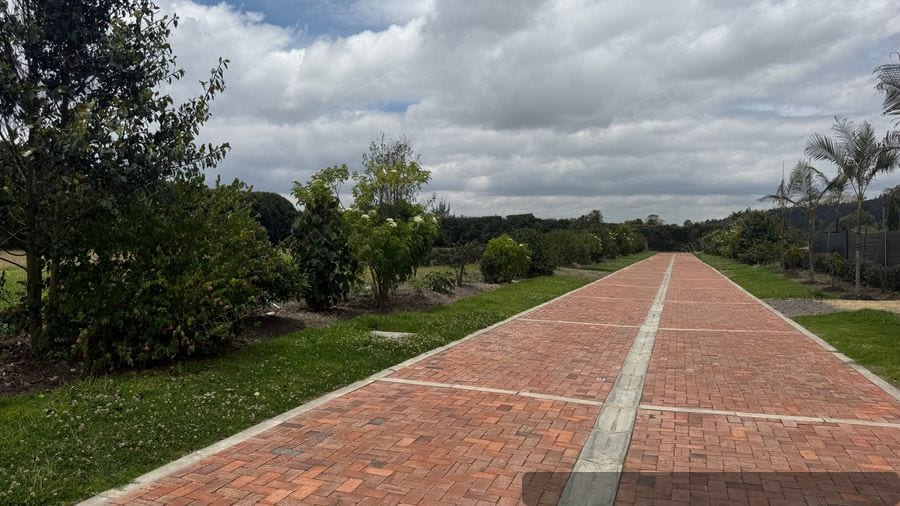 Lote en Cota Hacienda la Gioconda